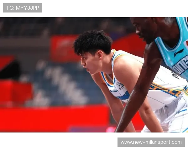 曾凡博NBA首秀0分0板0助3犯表现不佳 CBA或更适合他的未来发展 曾凡博NBA首秀0分0板0助3犯表现不佳 CBA或更适合他的未来发展